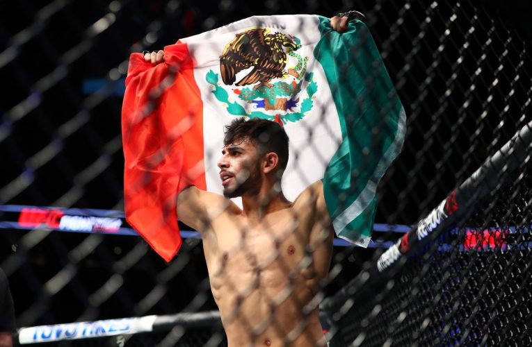 México quiere más títulos en la UFC
