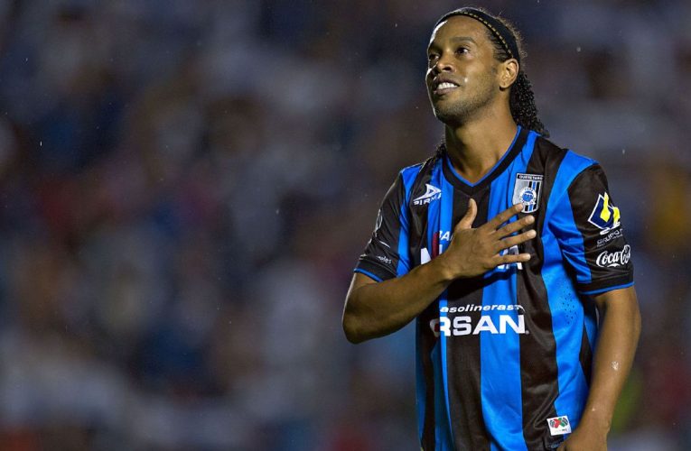 Ronaldinho confirma que regresa a Querétaro