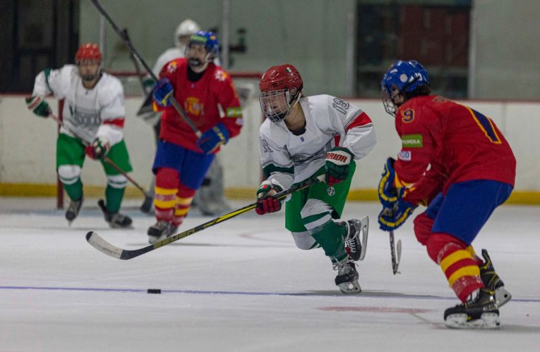 México debuta en mundial de hockey sobre hielo
