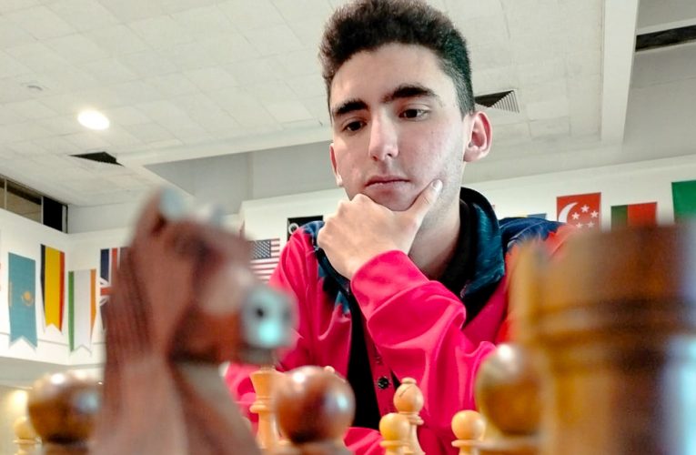 Alumno de la UPQ destaca en mundial de ajedrez