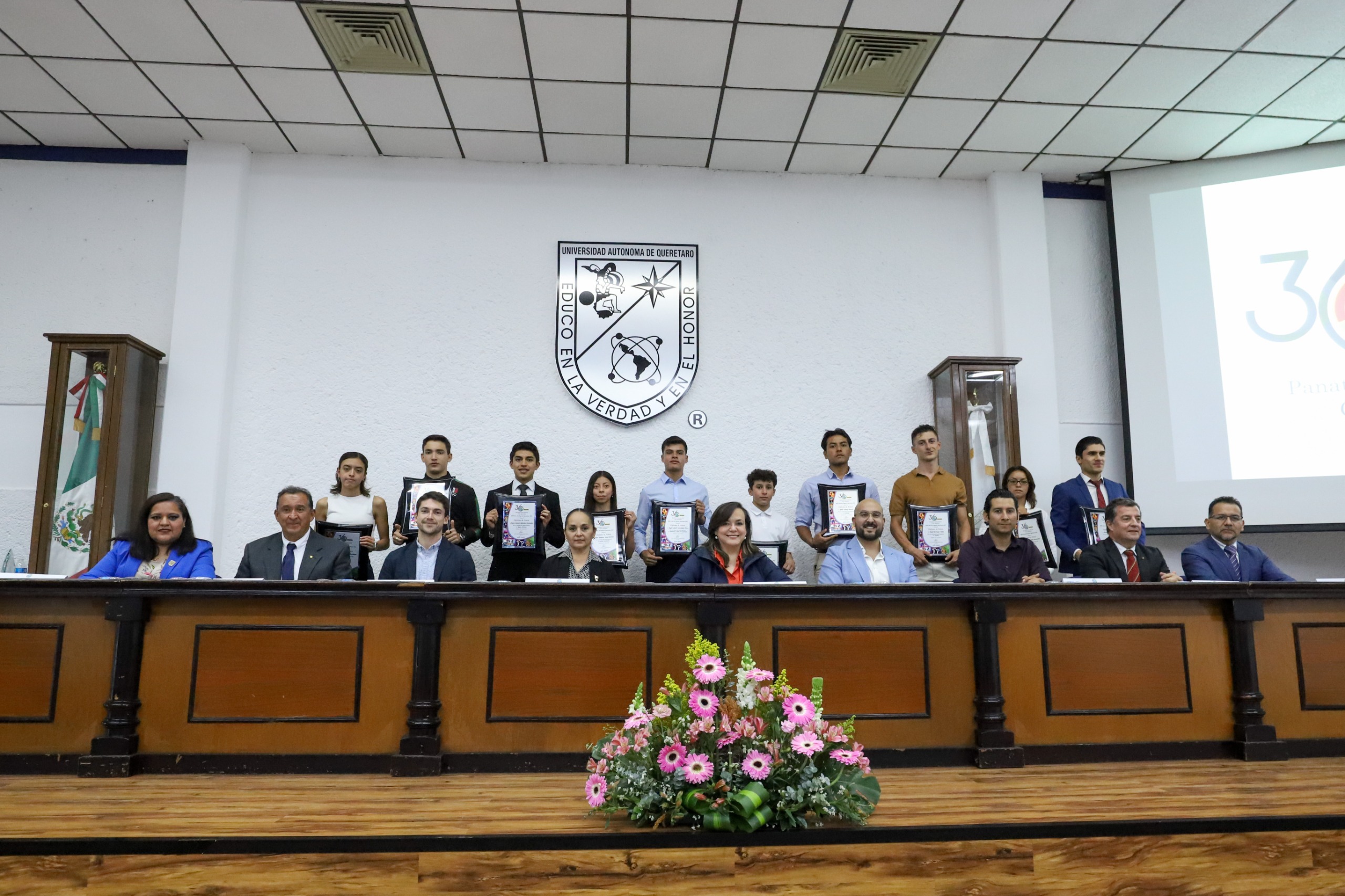 Reconoce Panathlón Querétaro a la UAQ