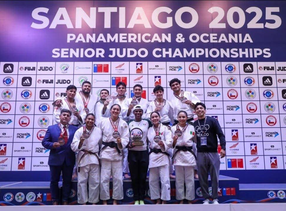 Queretanos son galardonados en campeonatos mundiales