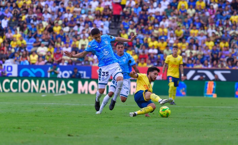 América se queja porque no le marcan penaltis