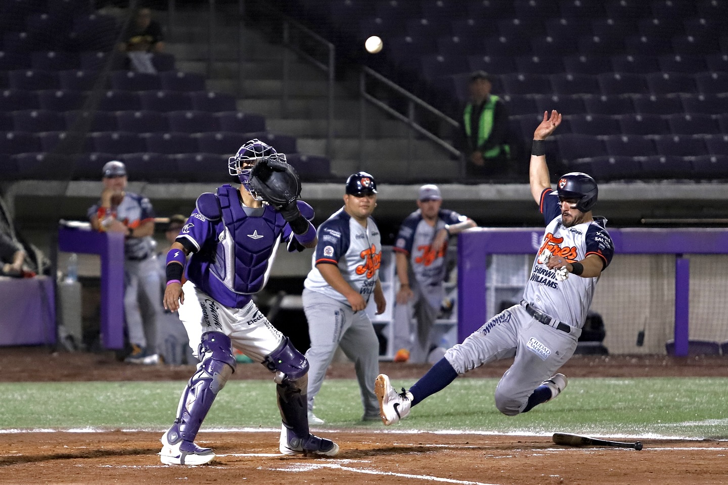 Reanudarán juego Tigres vs Conspiradores