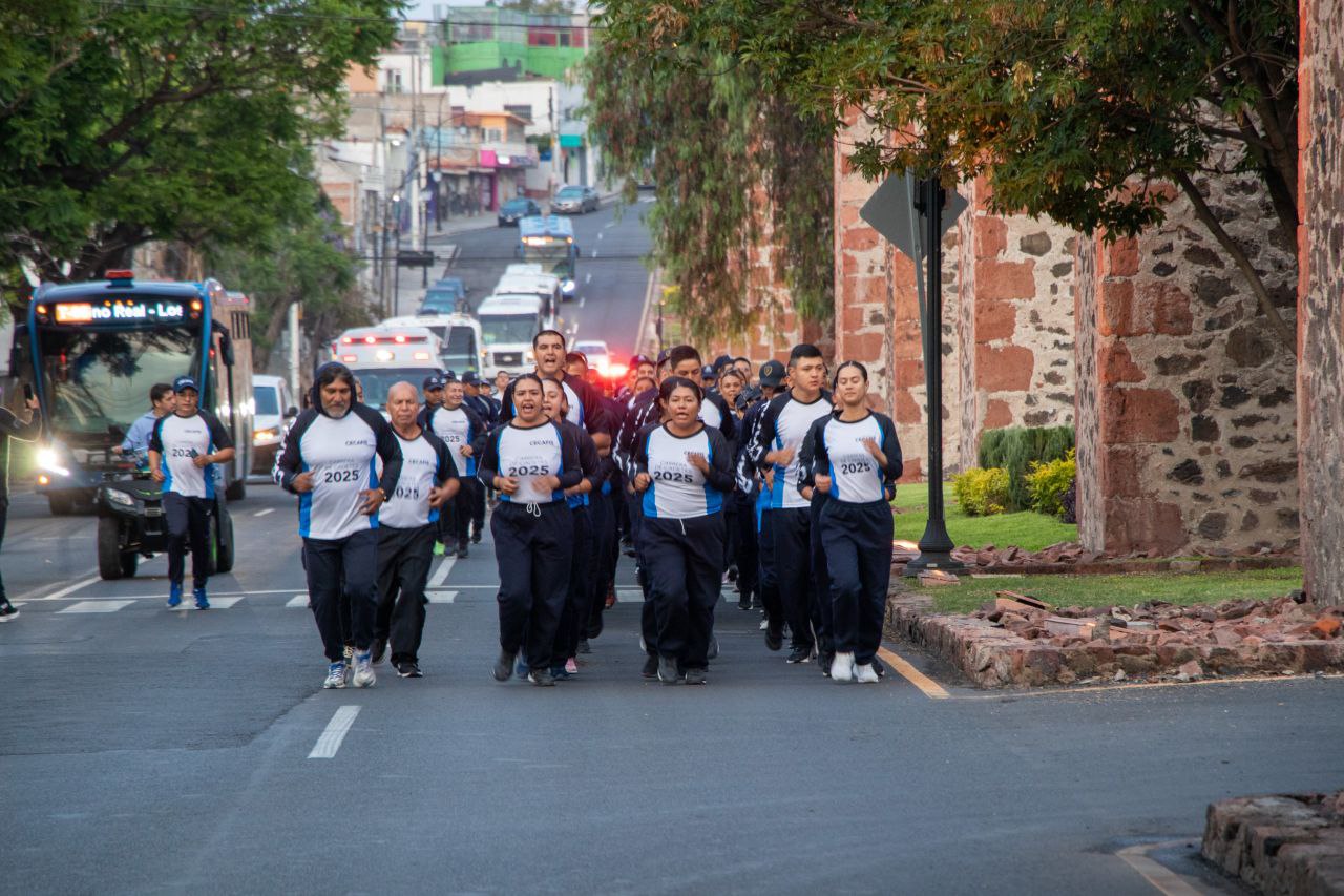 Realiza CECAFIS su carrera anual