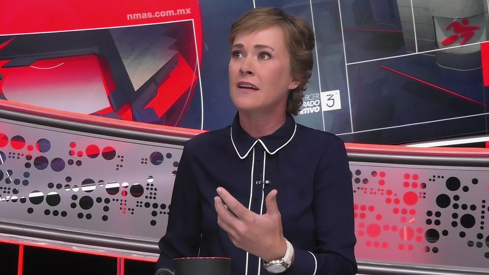 Marion Reimers le responde al «Chicharito»