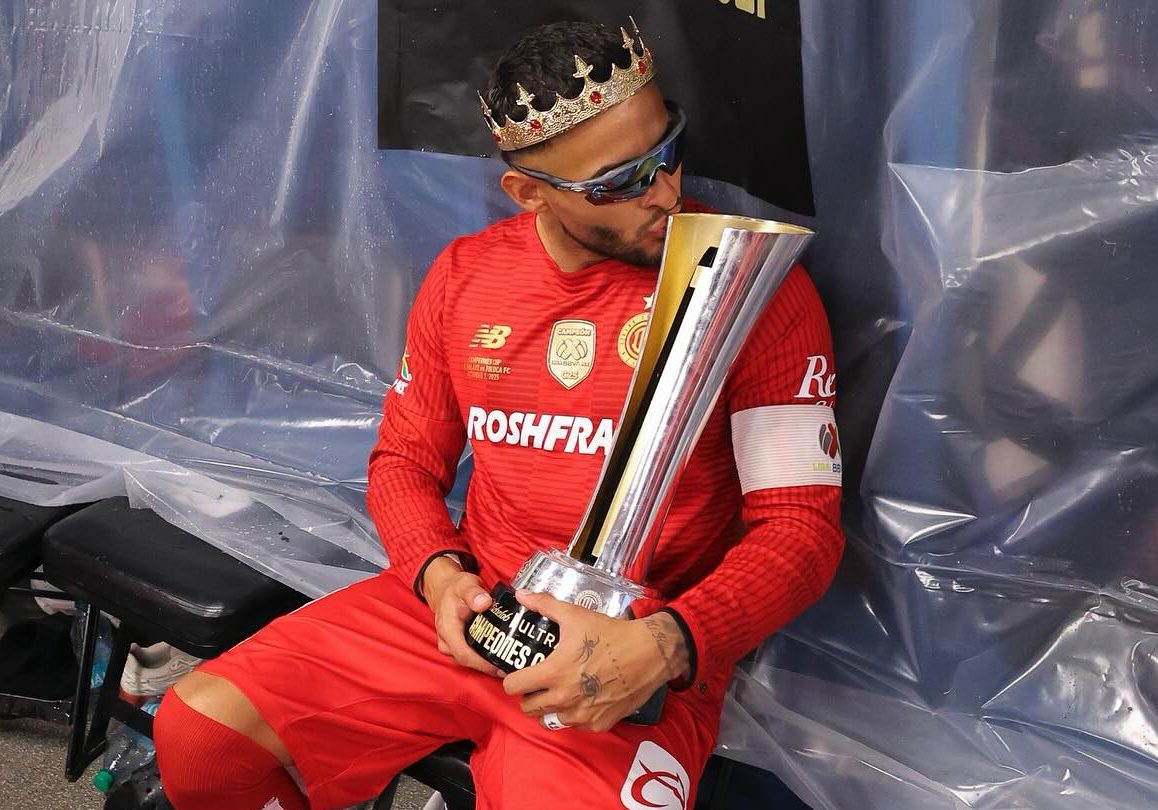 Festejo de Alexis Vega luego de ganar la Campeones Cup