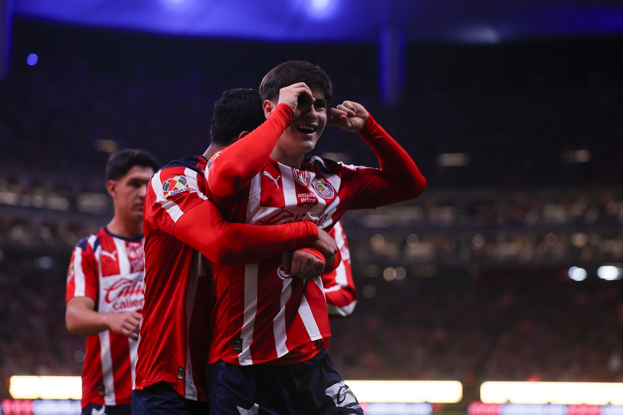 «Objetivo de Chivas es clasificar», dice Milito