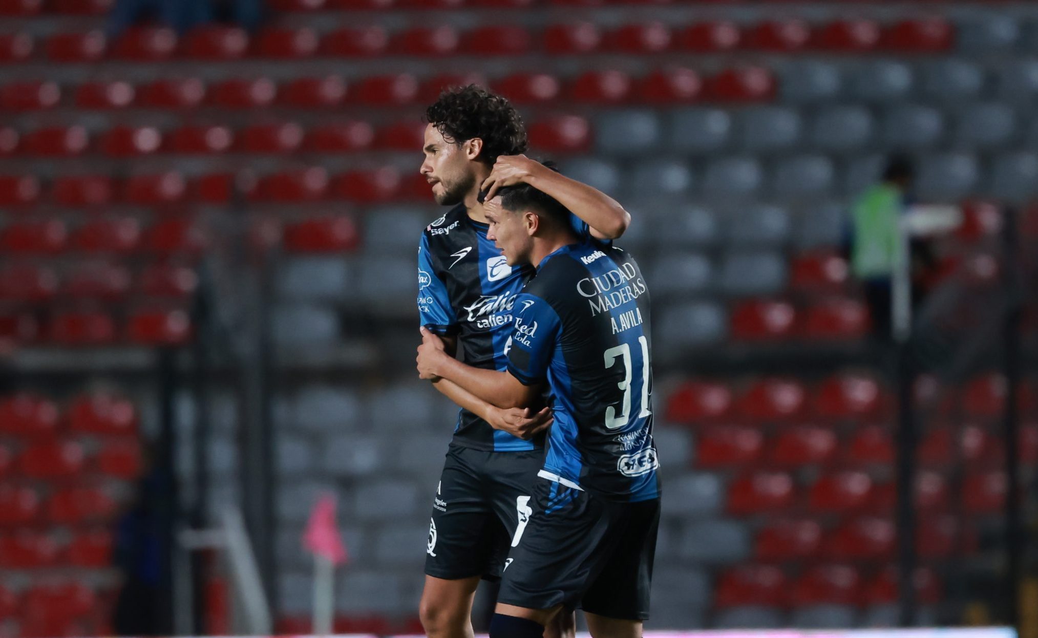Gallos Blancos derrota al San Luis en partido amistoso