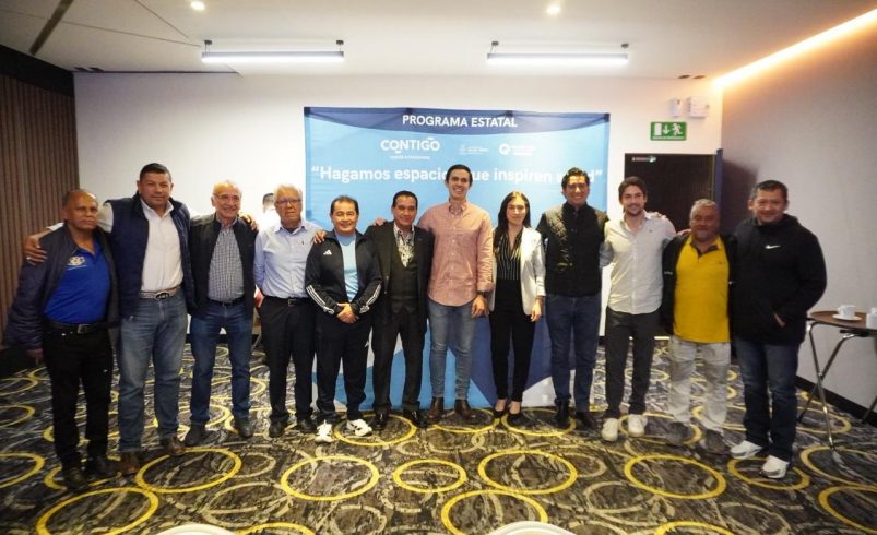 Se reúnen CECA y ligas de futbol en Querétaro