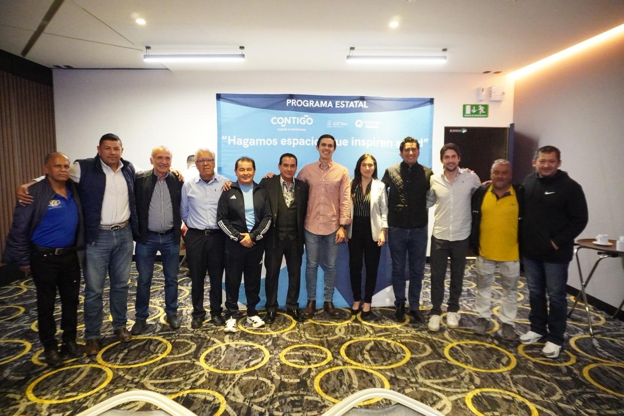 Se reúnen CECA y ligas de futbol en Querétaro