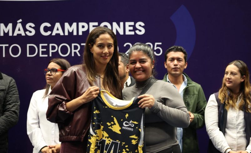 Equipa INDEREQ a más de 12 mil integrantes de ligas deportivas