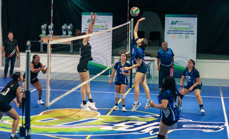 Premian a lo mejor en la Liga Deportiva de la Alianza por la Educación y la Paz